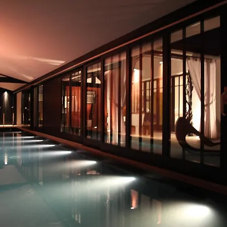 L'annexe Des Portes Гостевой дом